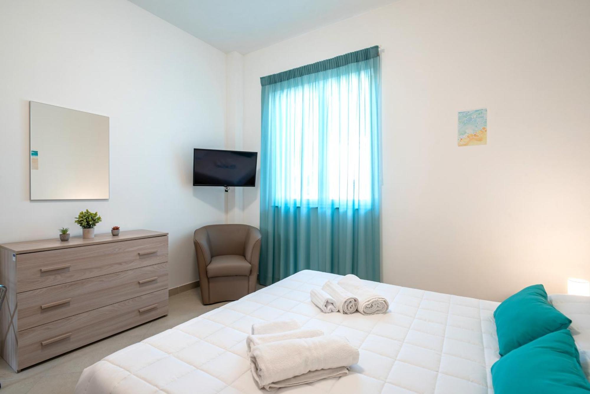 Icaro Residence Apartments With A Beautiful Pool Sant'Agata di Militello Eksteriør billede