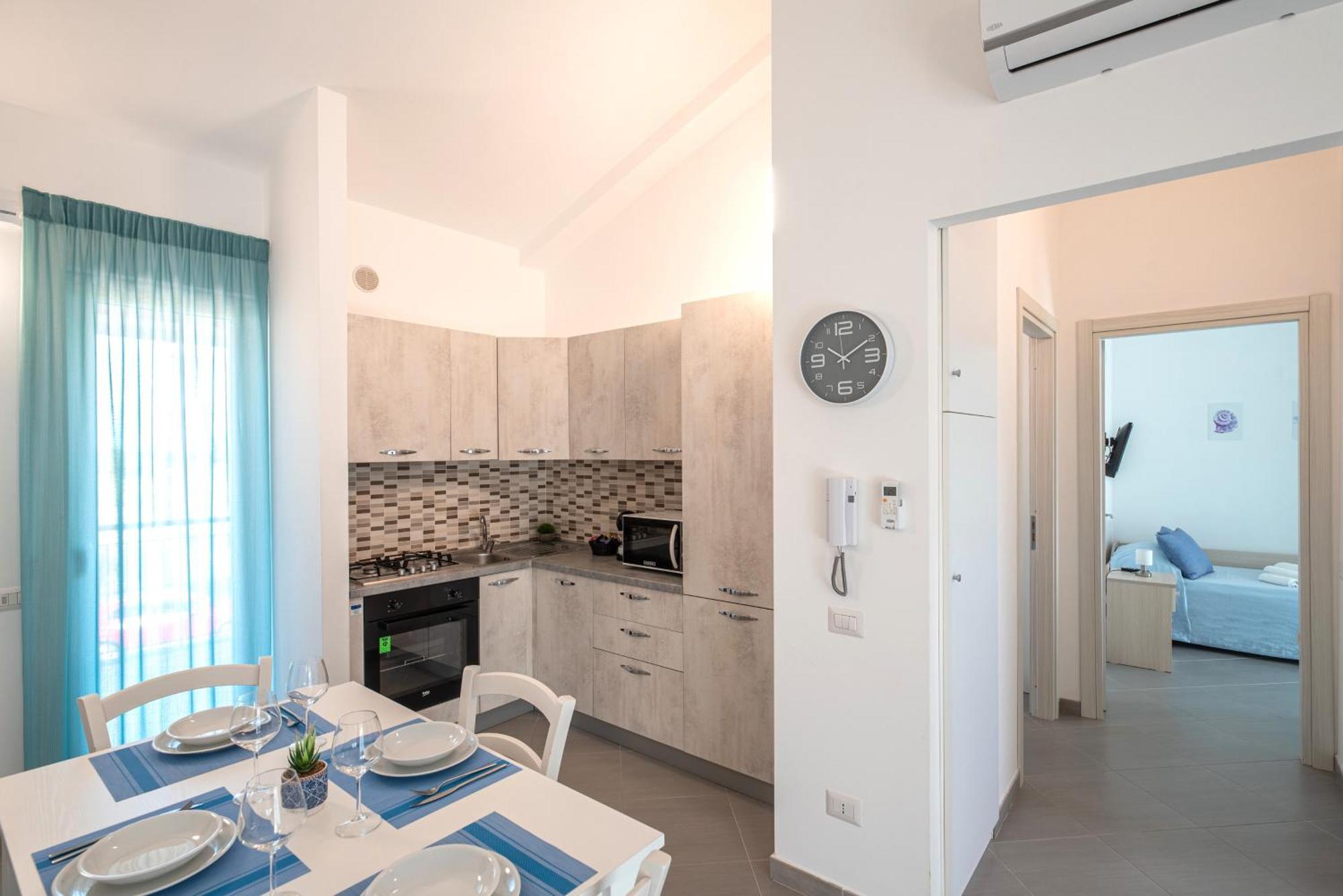 Icaro Residence Apartments With A Beautiful Pool Sant'Agata di Militello Eksteriør billede